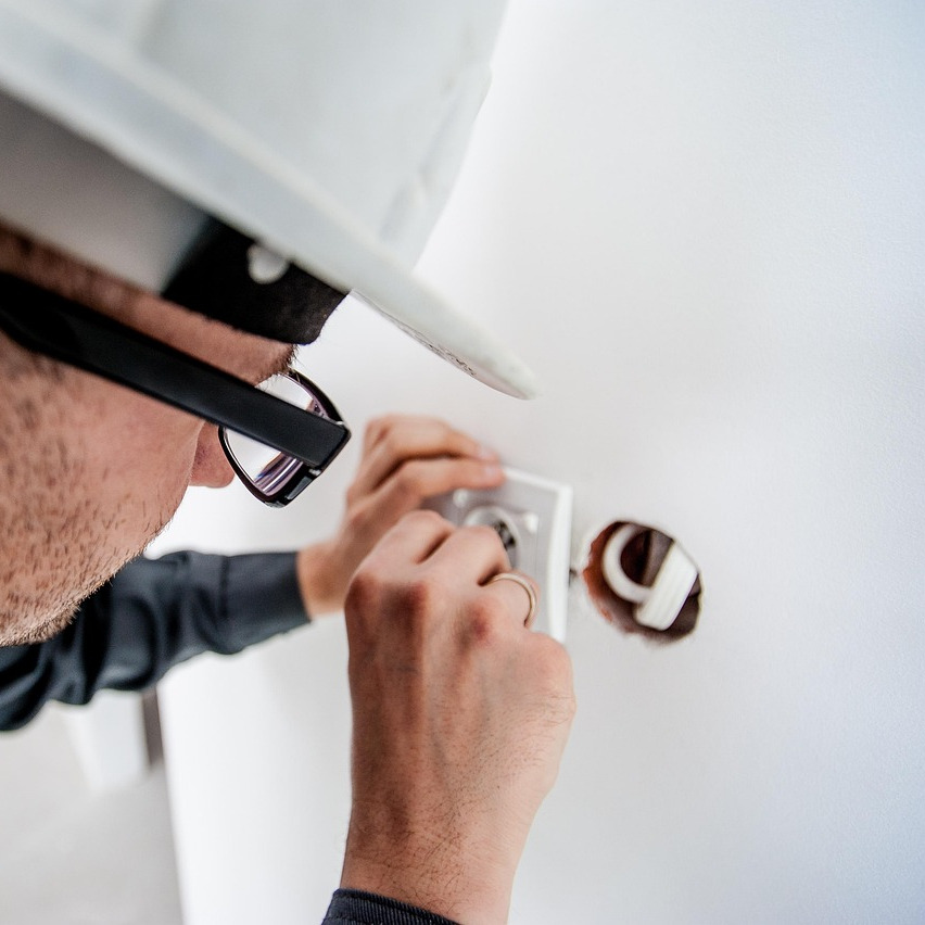 electrician repair